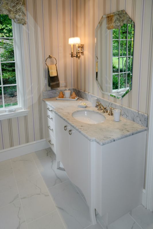 Marble Bathroom Surfaces